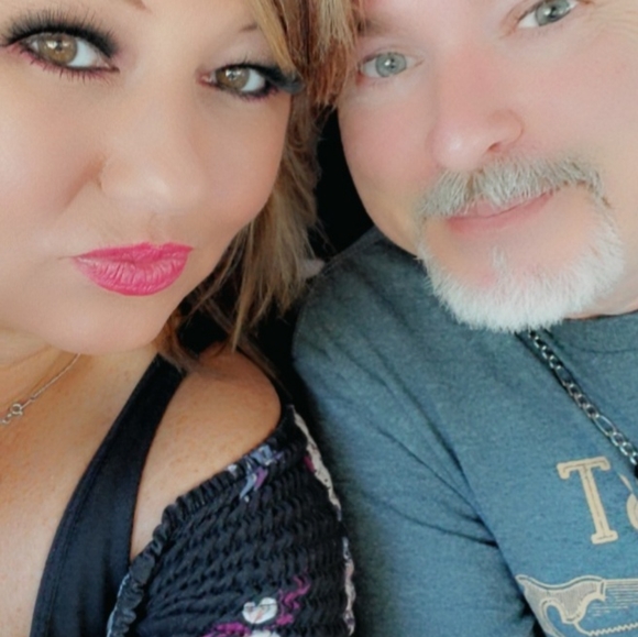 Like this to be notified when we go Live! Adding new items all the time! - Picture 9 of 9